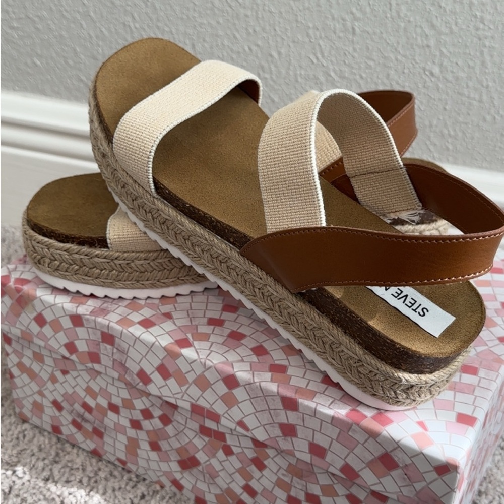 Steve Madden Tan and Cream Espadrille Shoes